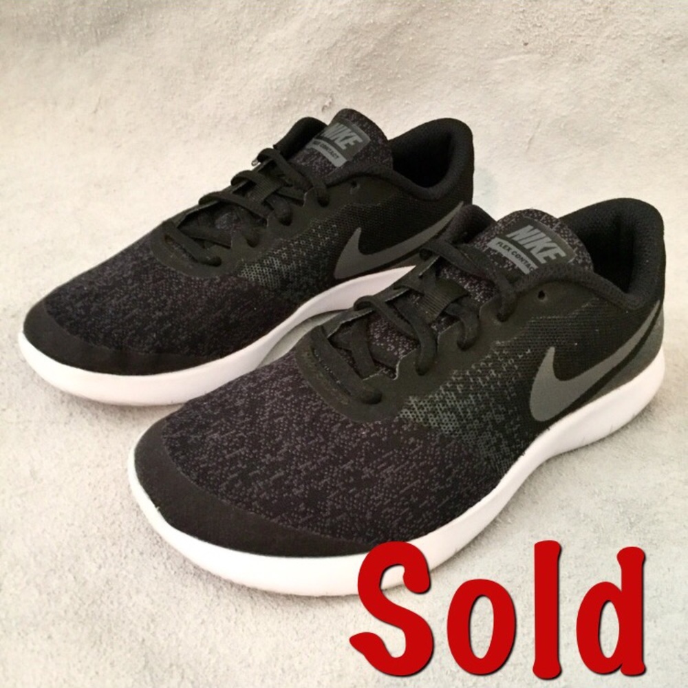 ❌❌❌SOLD❌❌❌ Nike Flex Contact in EUC size 4Y